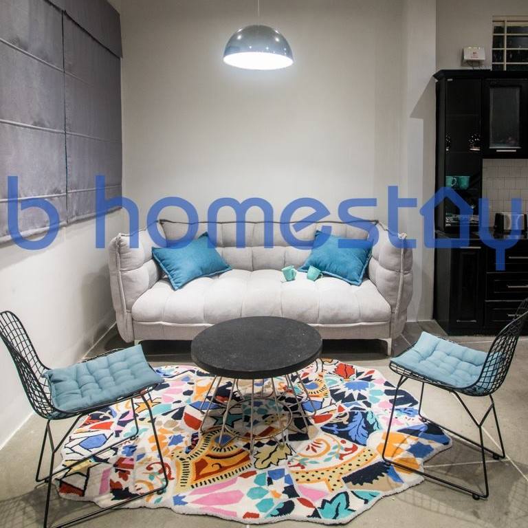 B Homestay